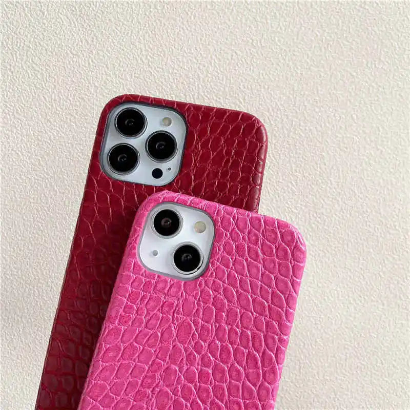 15 pro max croc phone case