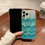 green iphone case with magsafe