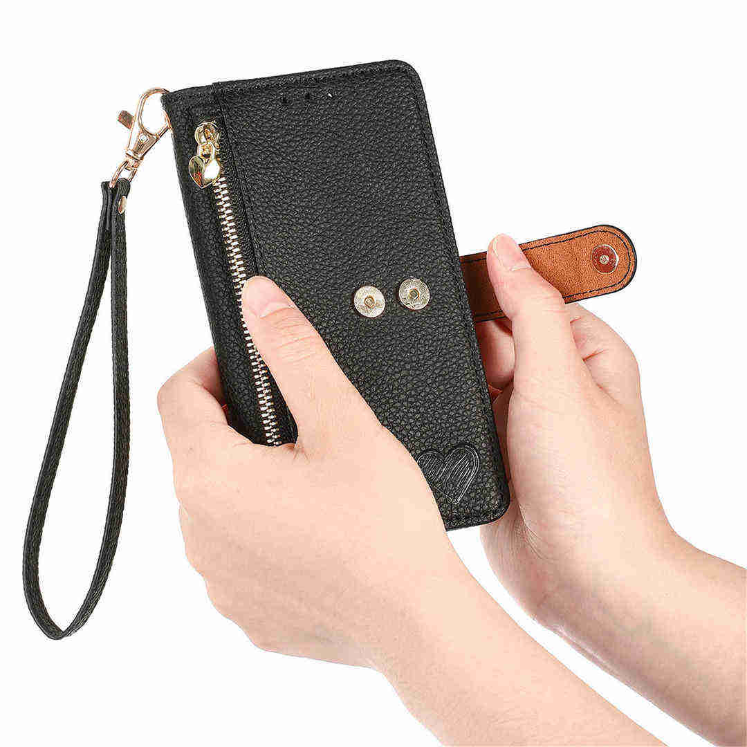 Zipper pouch phone case