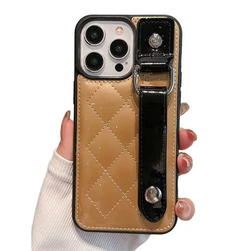 iPhone 15 pro max case with loop