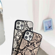 iphone 15 pro max snake case